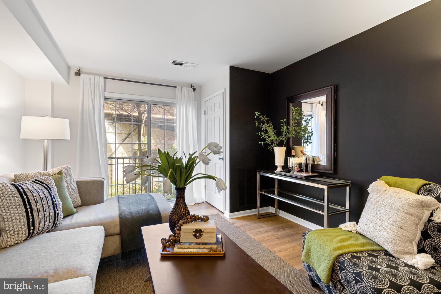 SPOUT RUN TERRACE - Residential