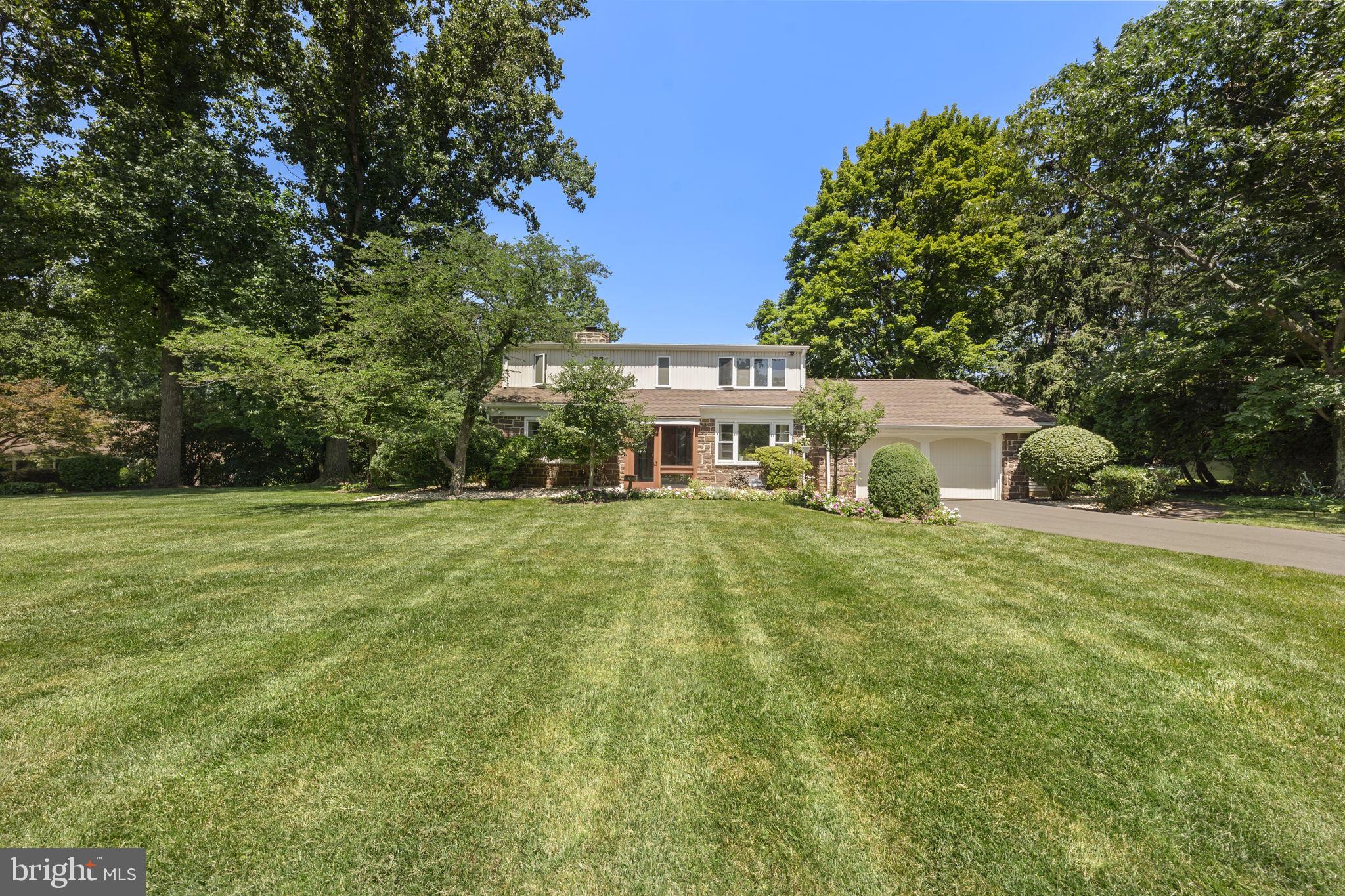 1416 BRYANT LANE