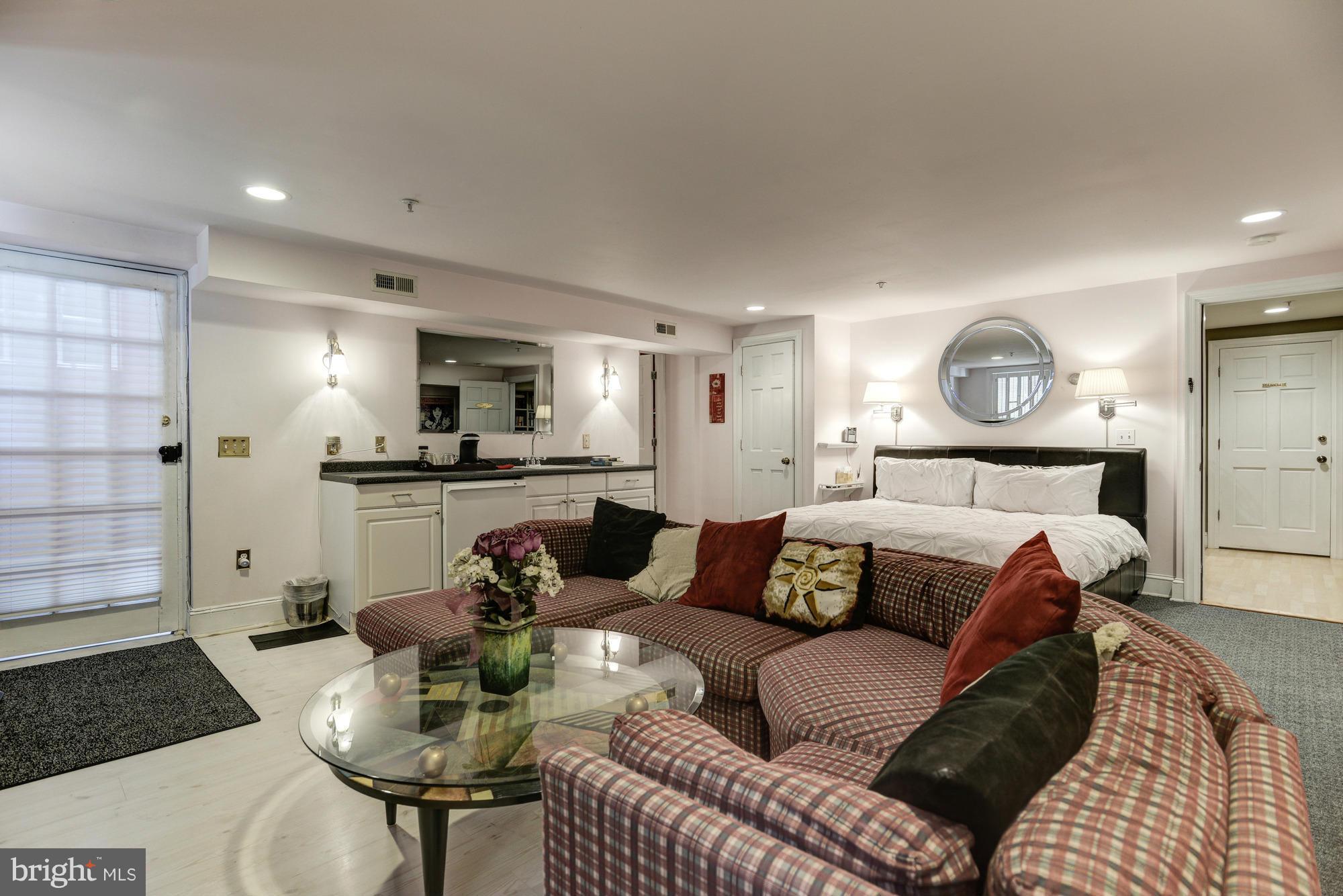 HISTORIC DISTRICT - Residential