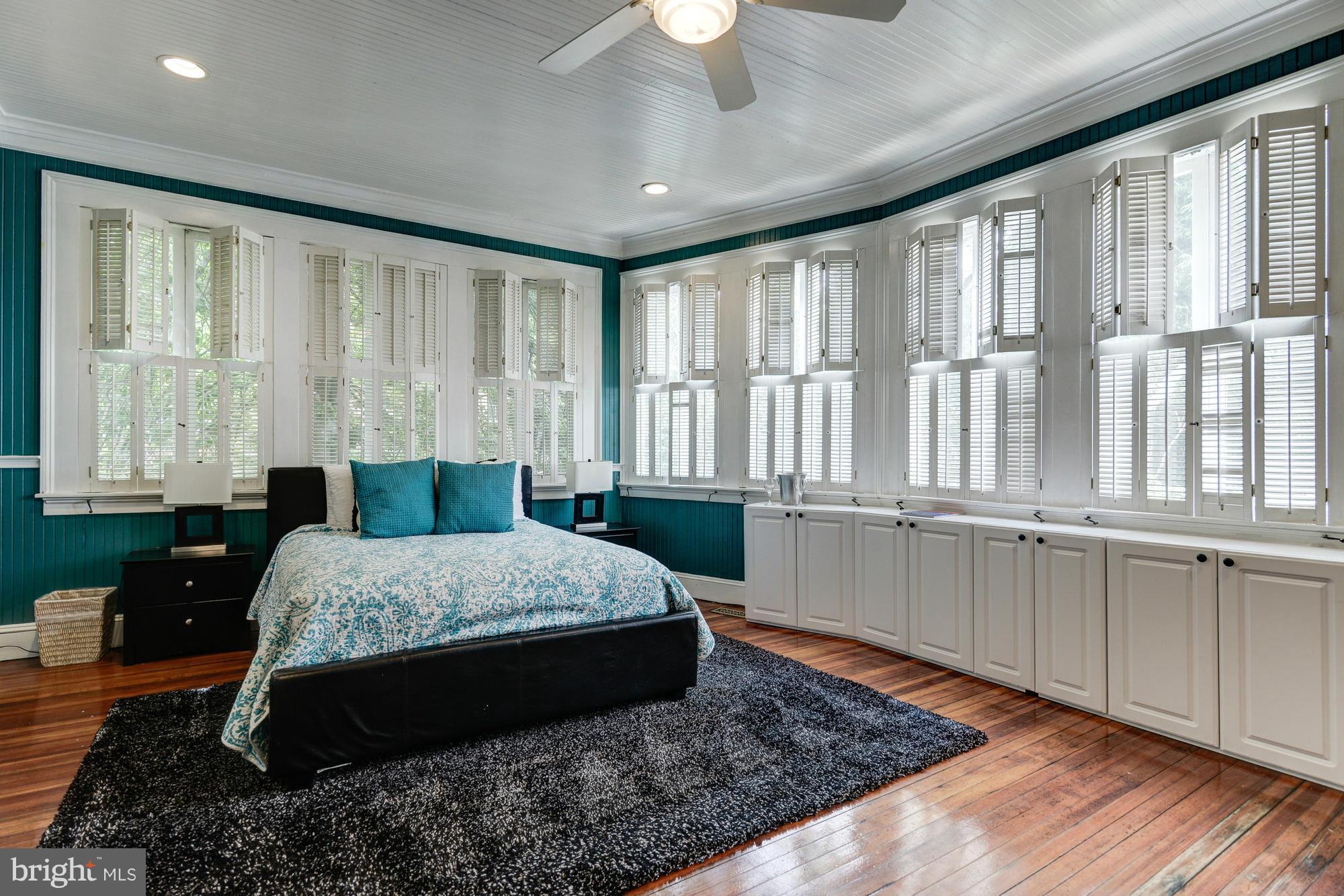 HISTORIC DISTRICT - Residential