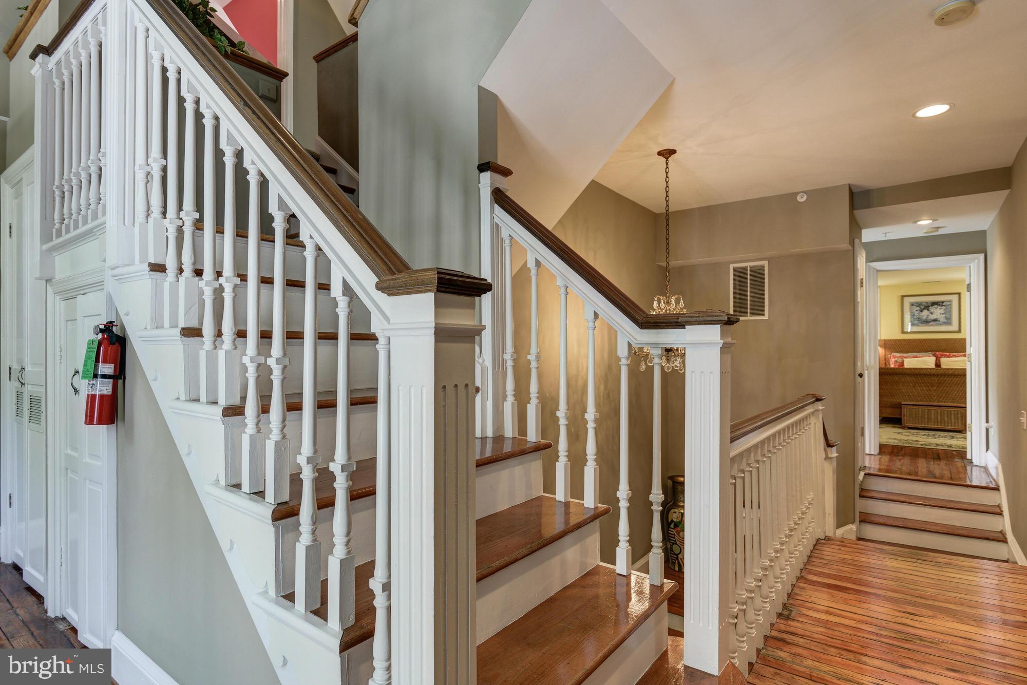 HISTORIC DISTRICT - Residential