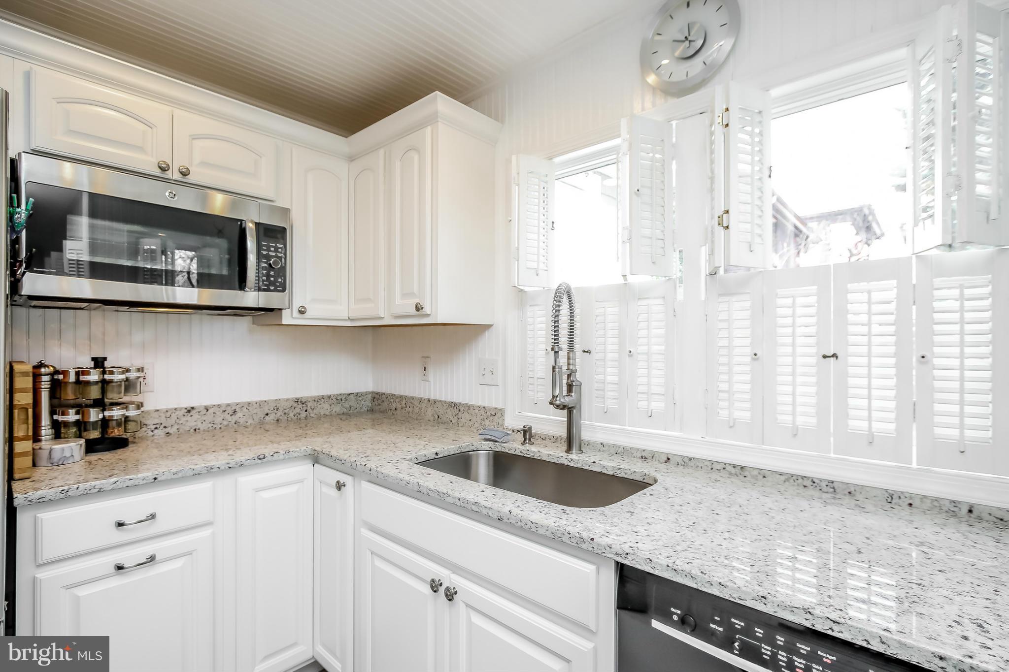 HISTORIC DISTRICT - Residential