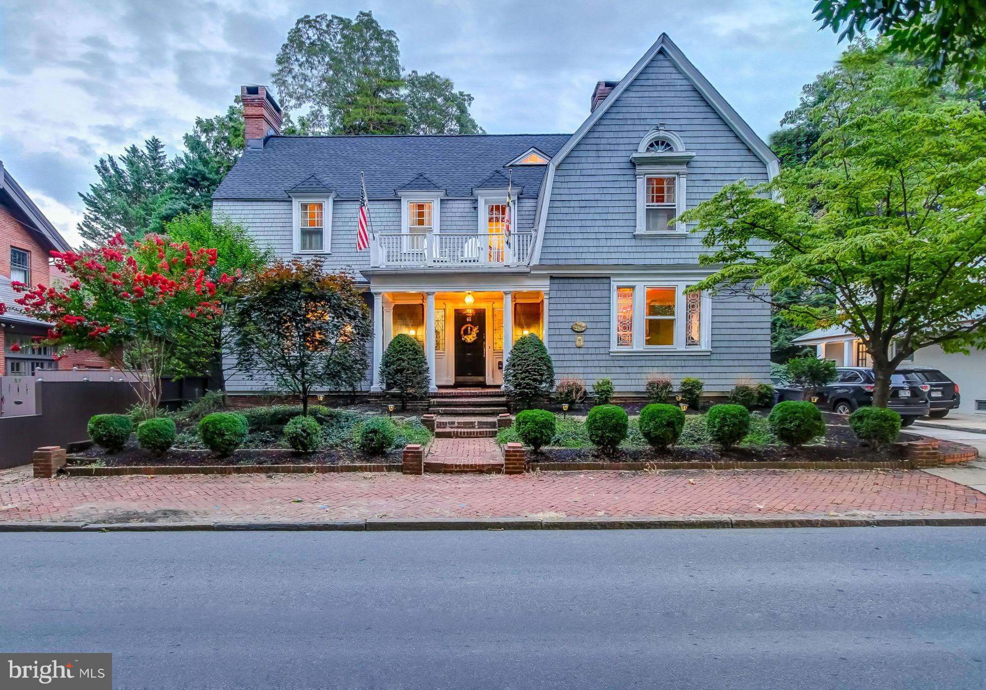 HISTORIC DISTRICT - Residential