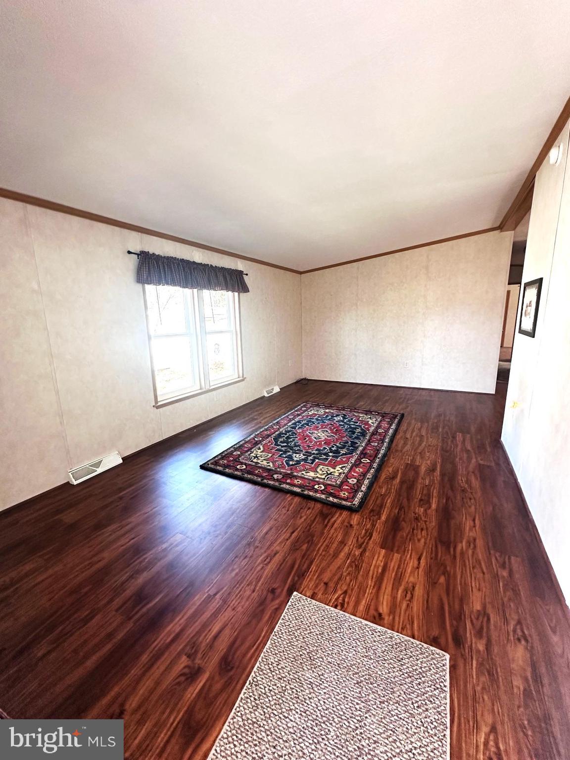 VILLAGE SCENE TR P - Residential