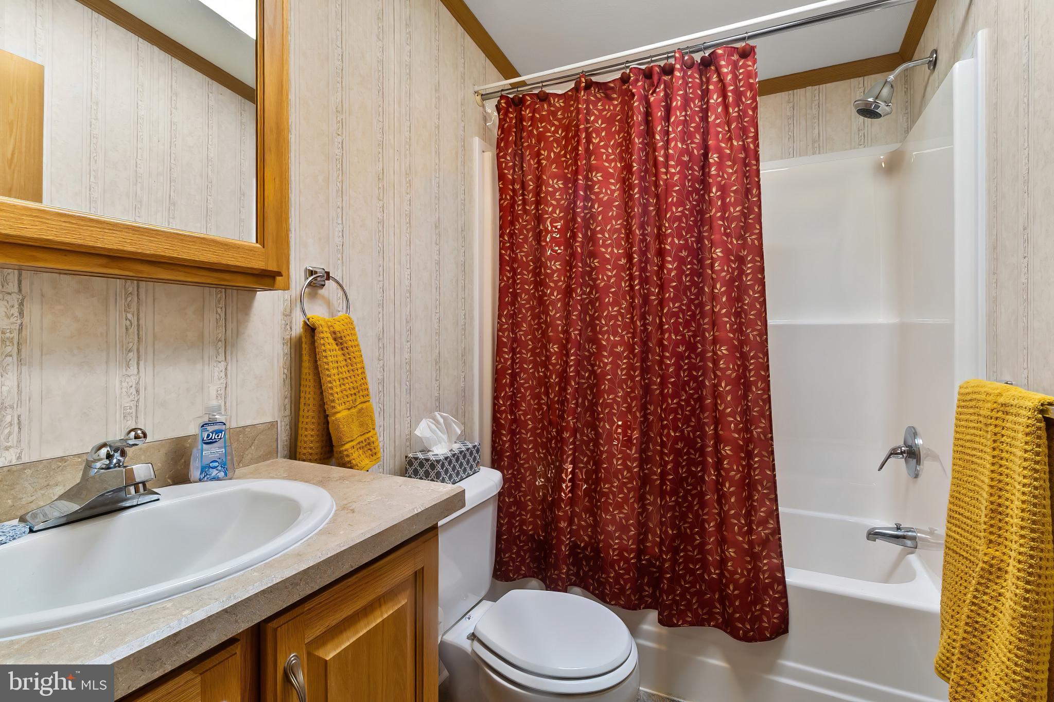 VILLAGE SCENE TR P - Residential