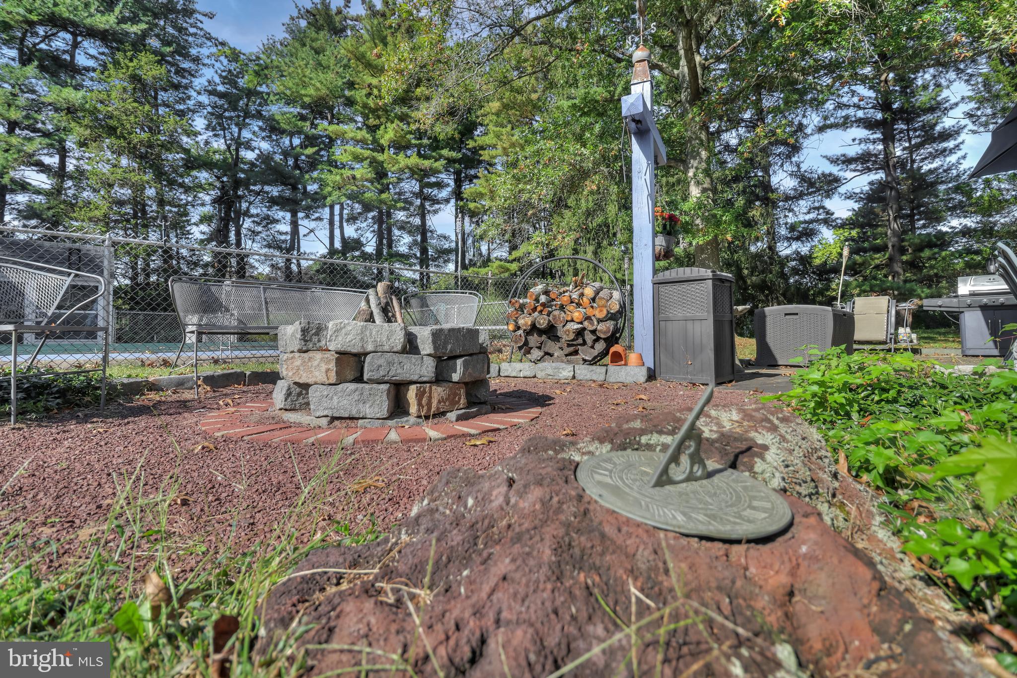 RIVER GLEN - Residential