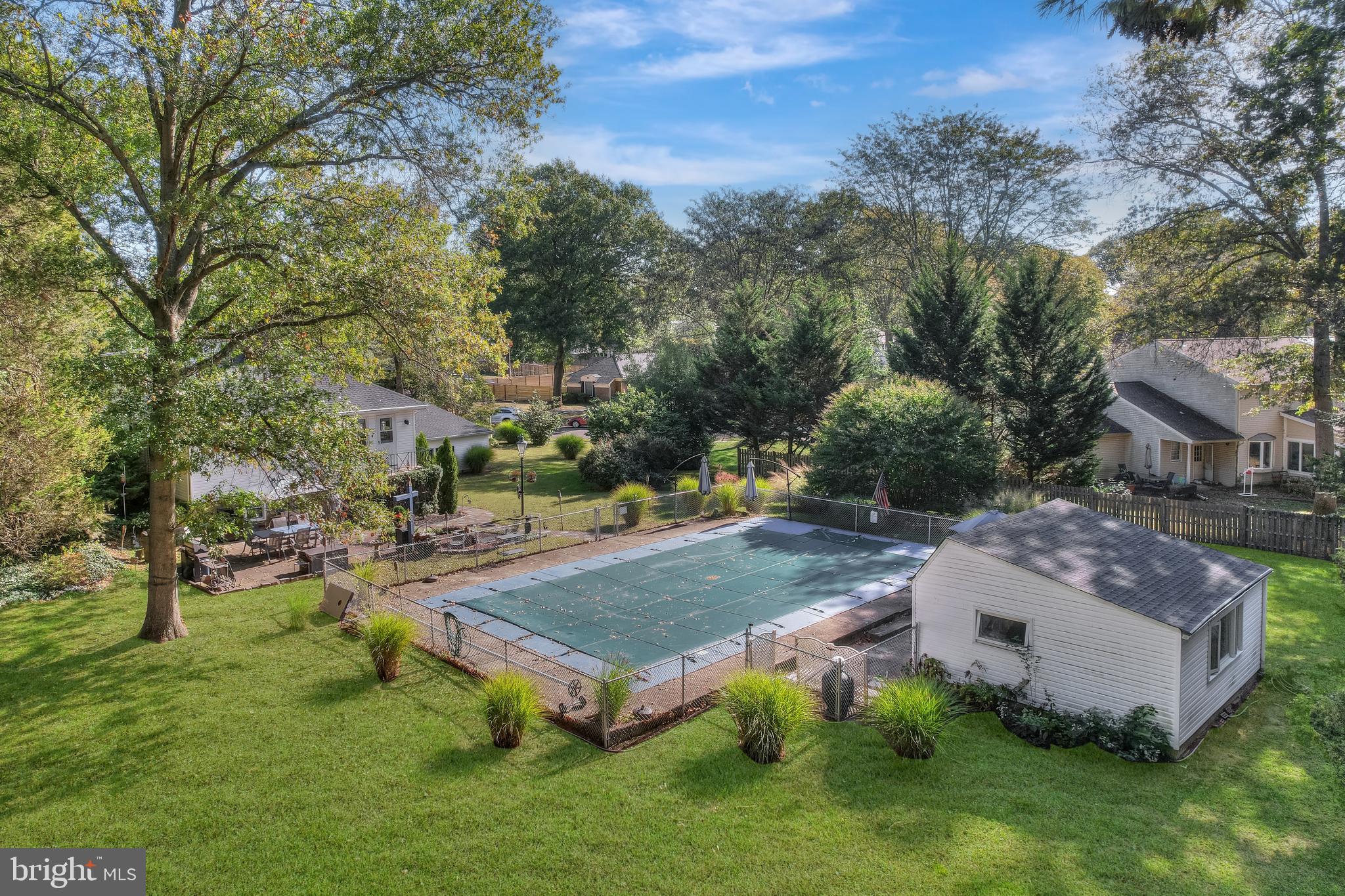 RIVER GLEN - Residential