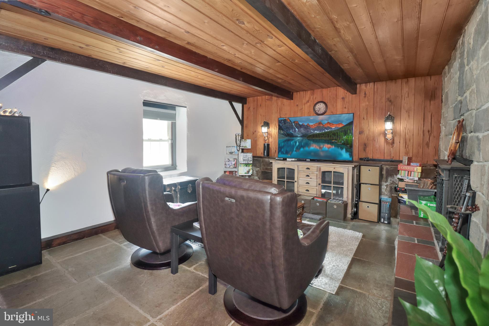 RIVER GLEN - Residential