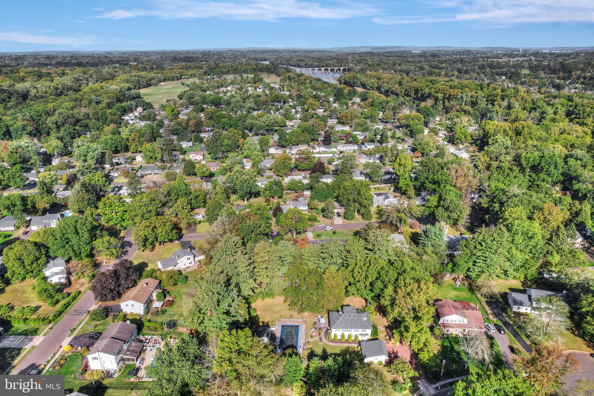 RIVER GLEN - Residential