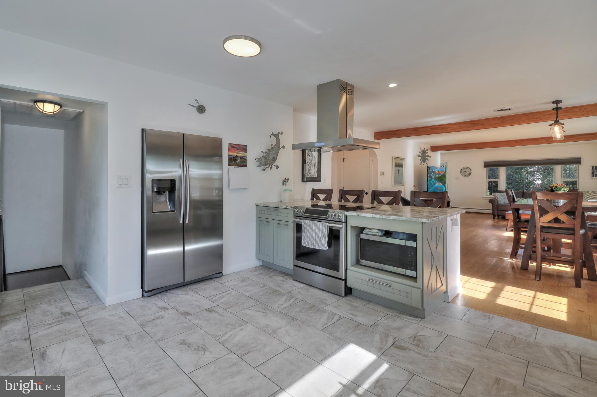 RIVER GLEN - Residential