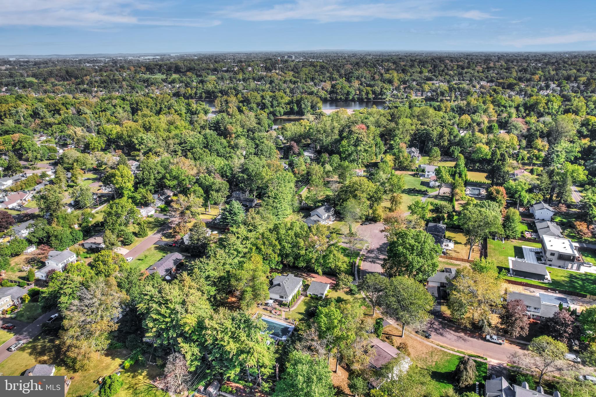 RIVER GLEN - Residential