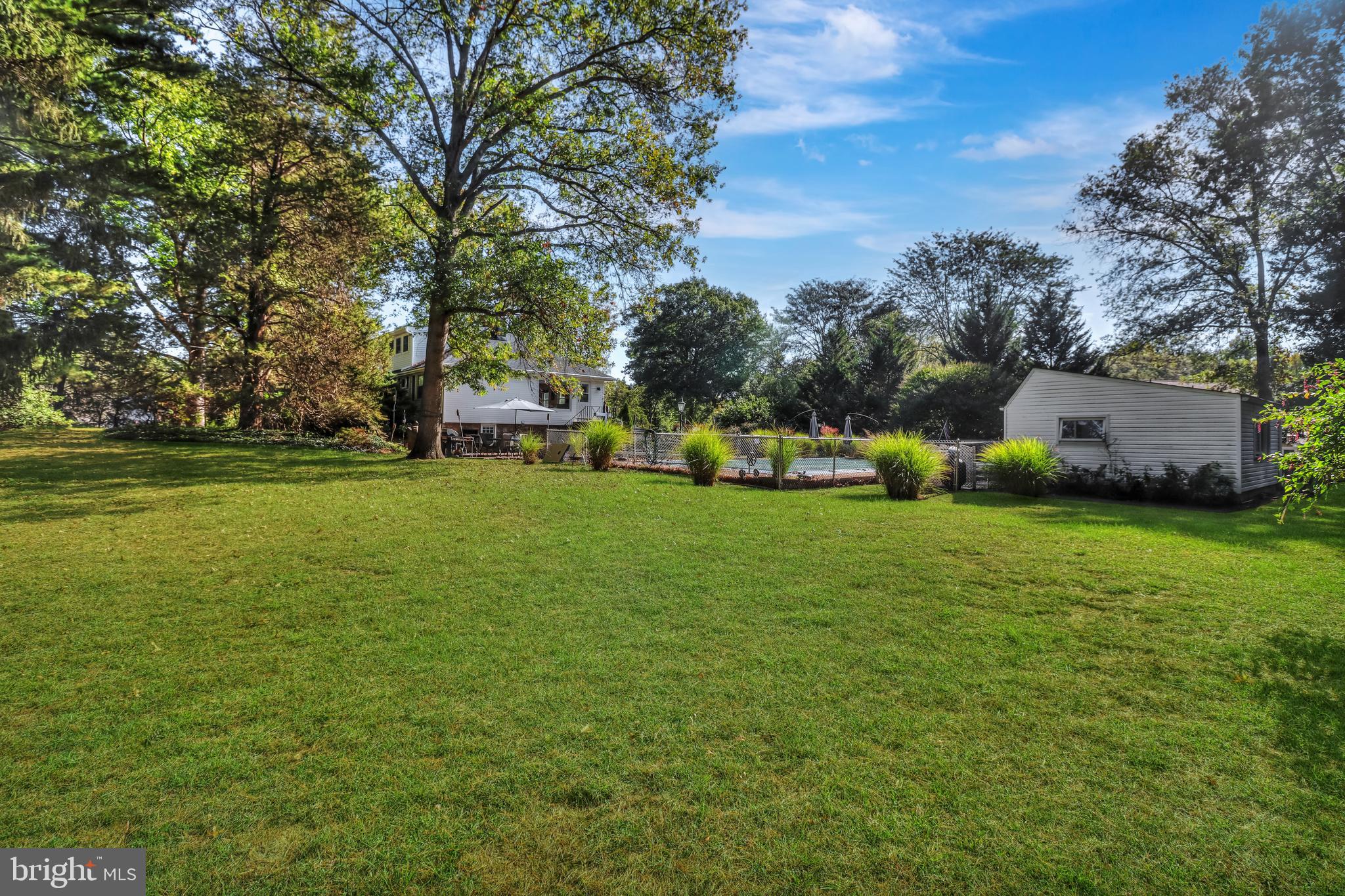 RIVER GLEN - Residential