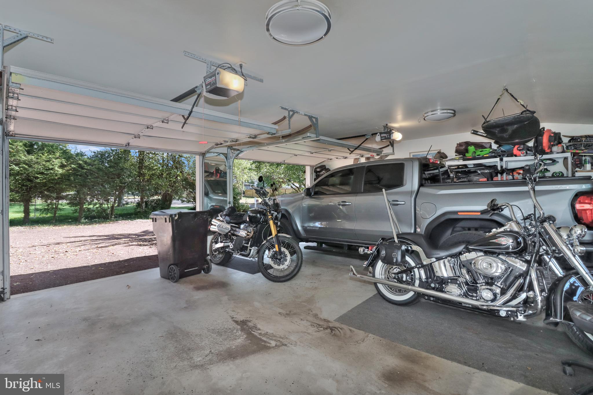 RIVER GLEN - Residential