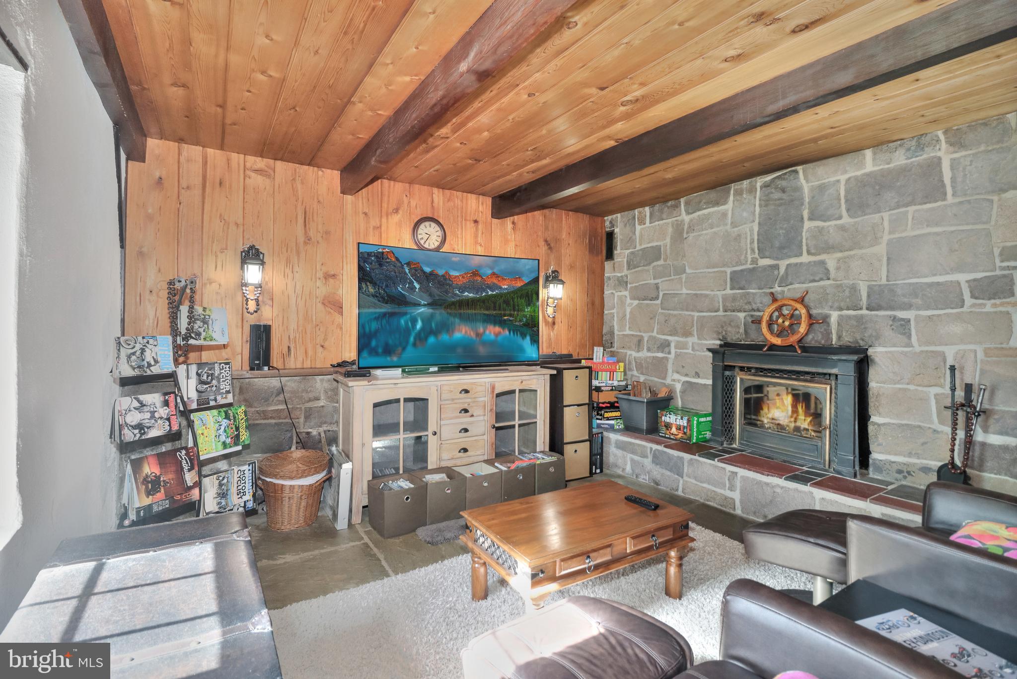 RIVER GLEN - Residential