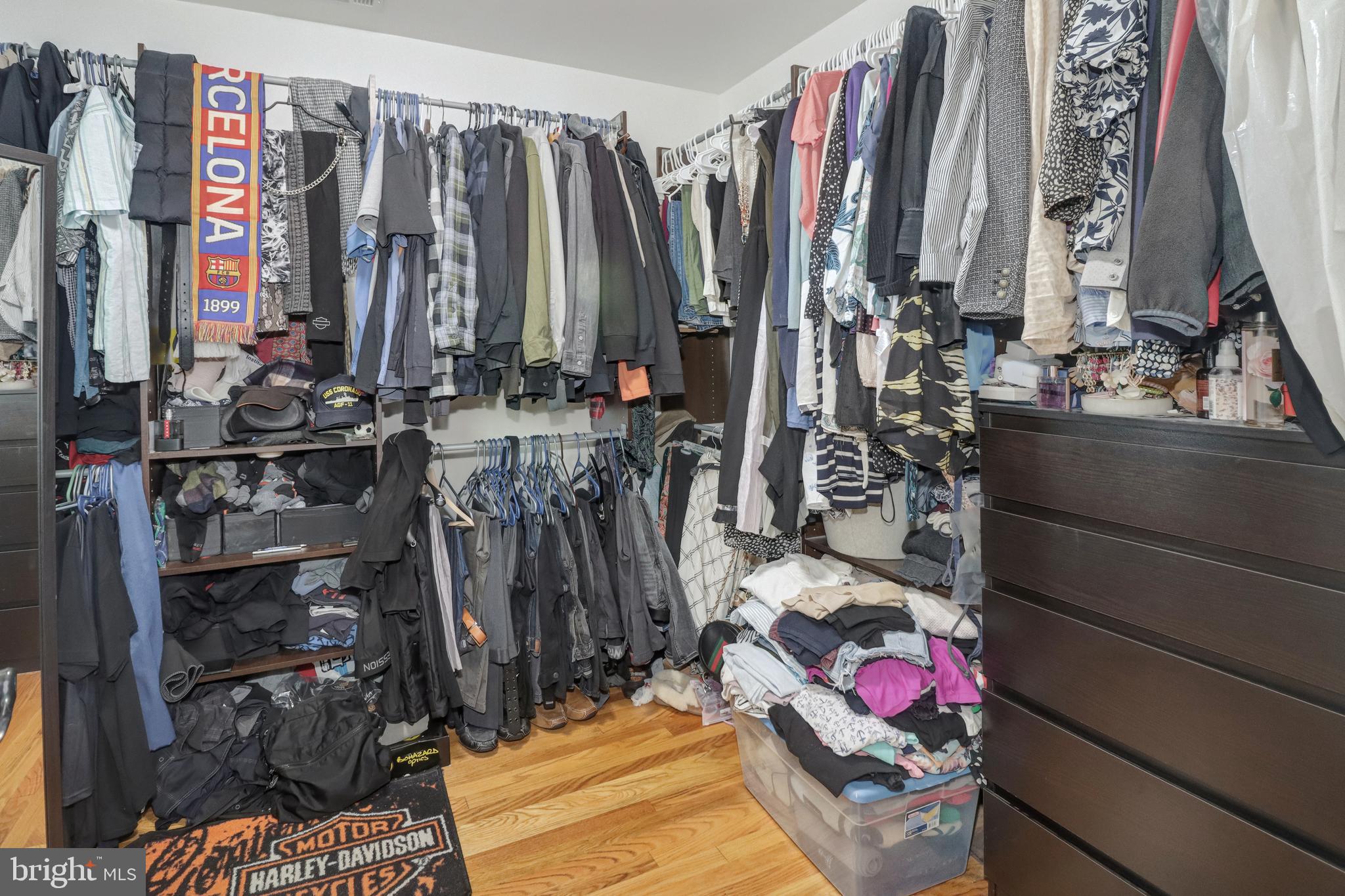 RIVER GLEN - Residential