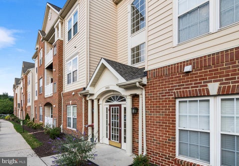 Condo For Sale - 5925 Abrianna Way #C<br/> ELKRIDGE, MD 21075