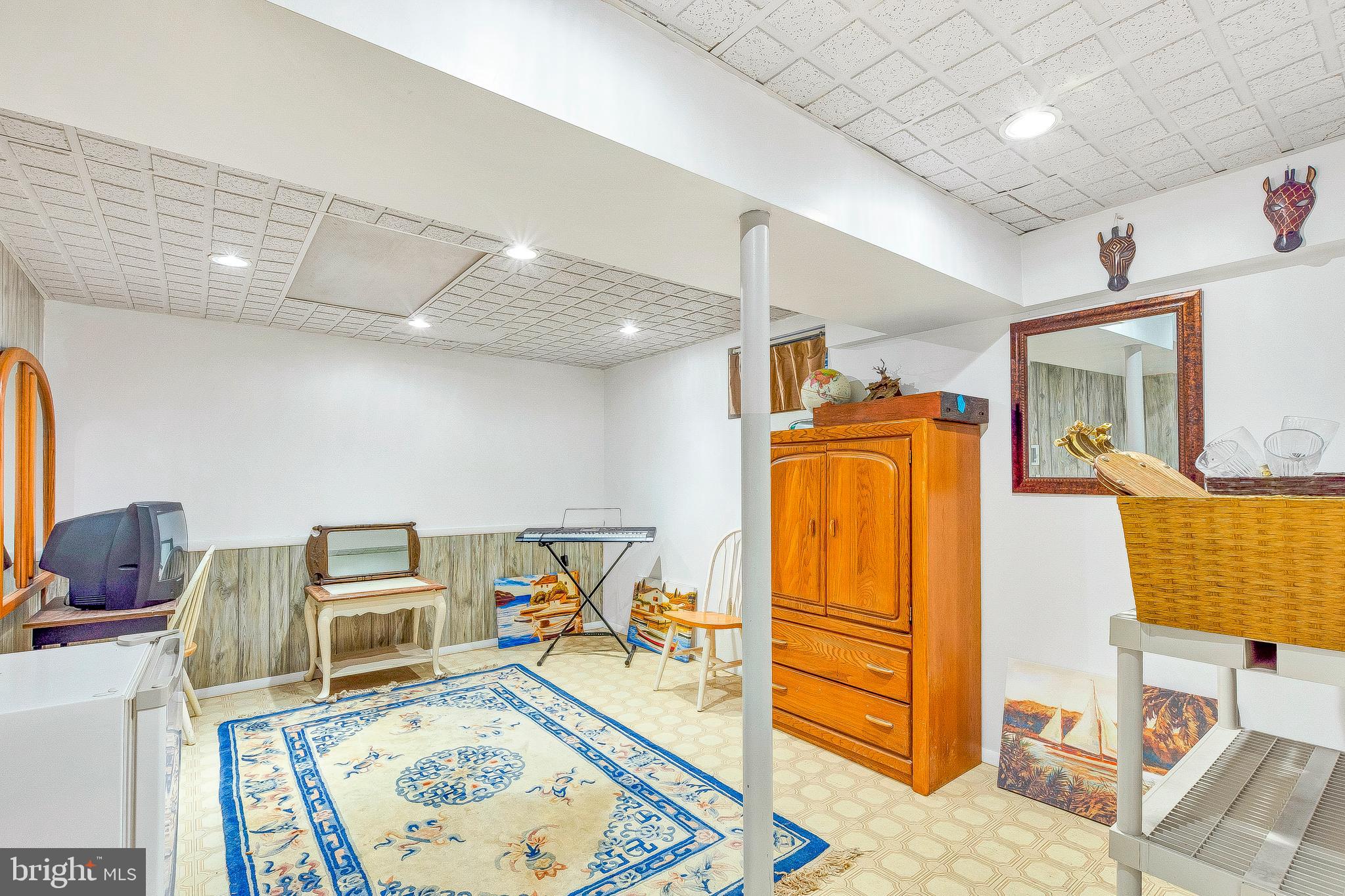 DRUM POINT - Residential