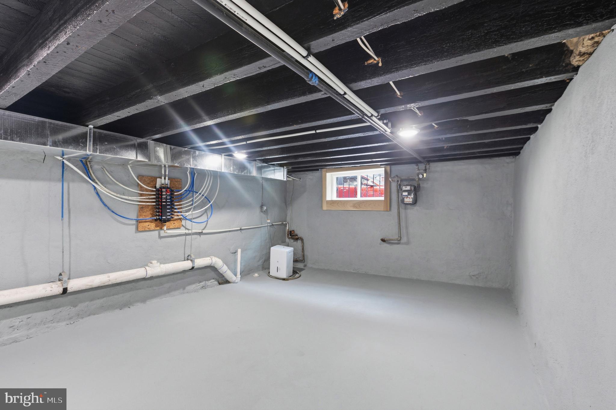 GIRARD ESTATES - Residential