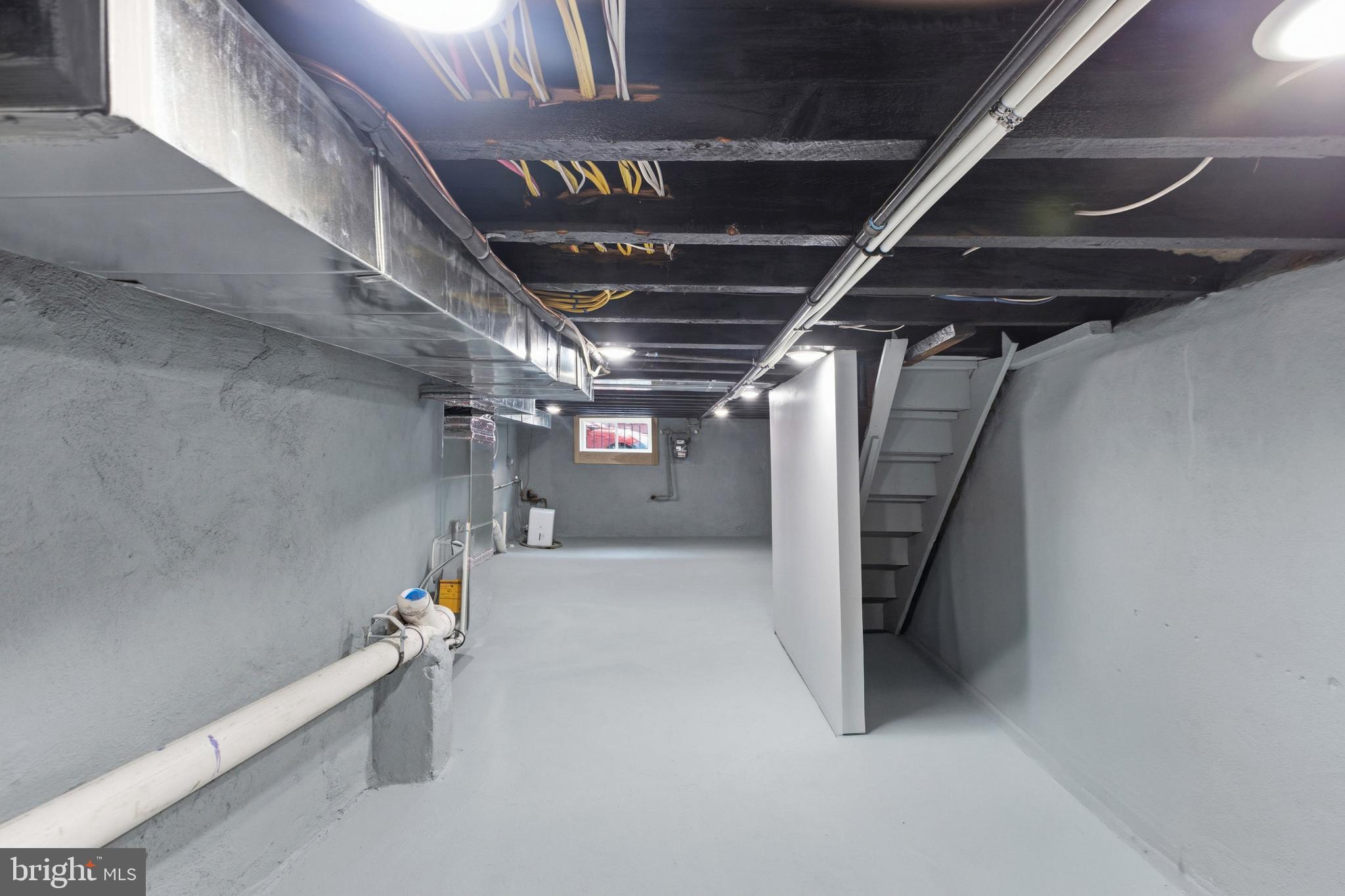 GIRARD ESTATES - Residential