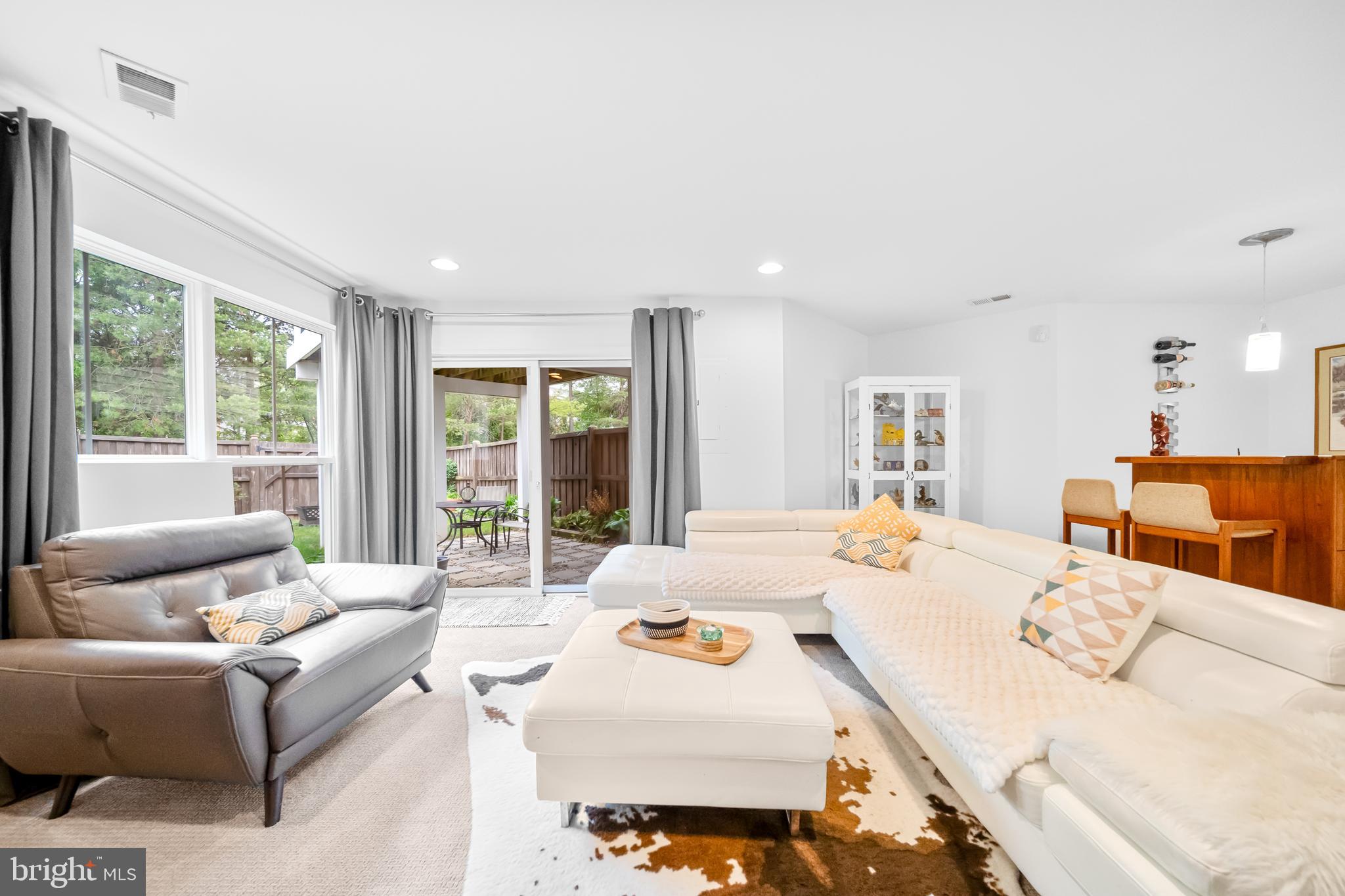 BRAMBLETON - Residential