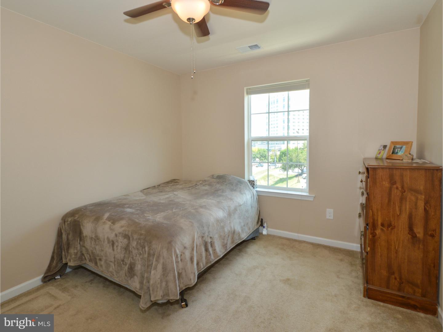 LAFAYETTE CROSSING - Residential Lease