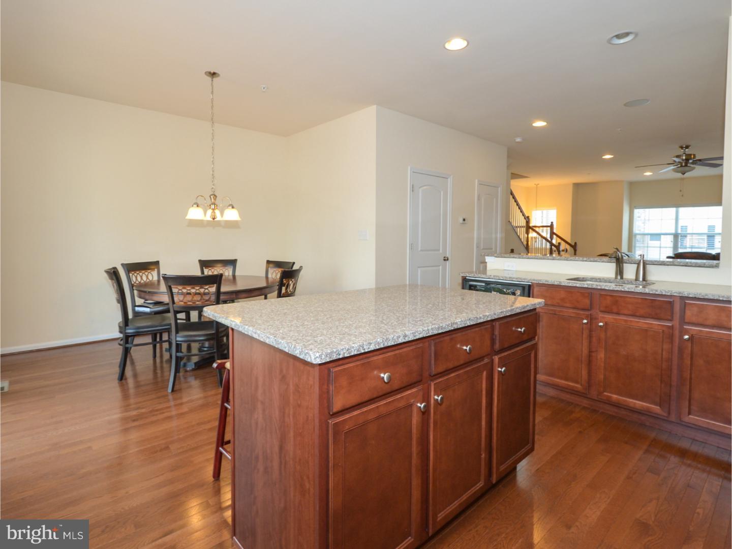 LAFAYETTE CROSSING - Residential Lease