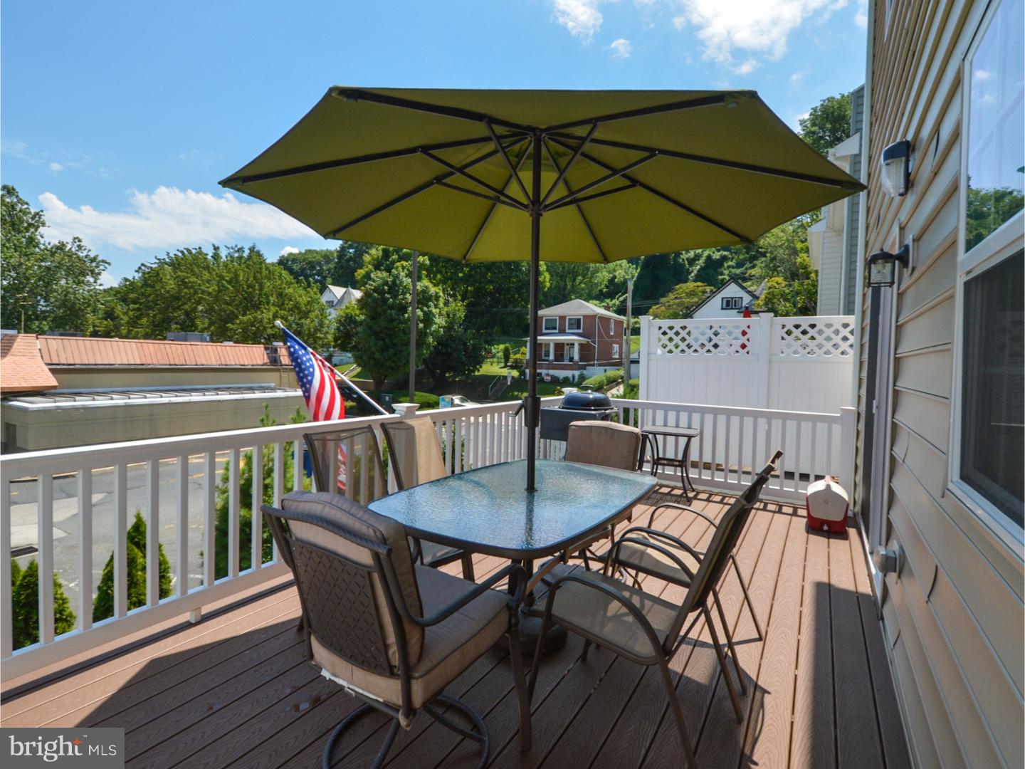 LAFAYETTE CROSSING - Residential Lease