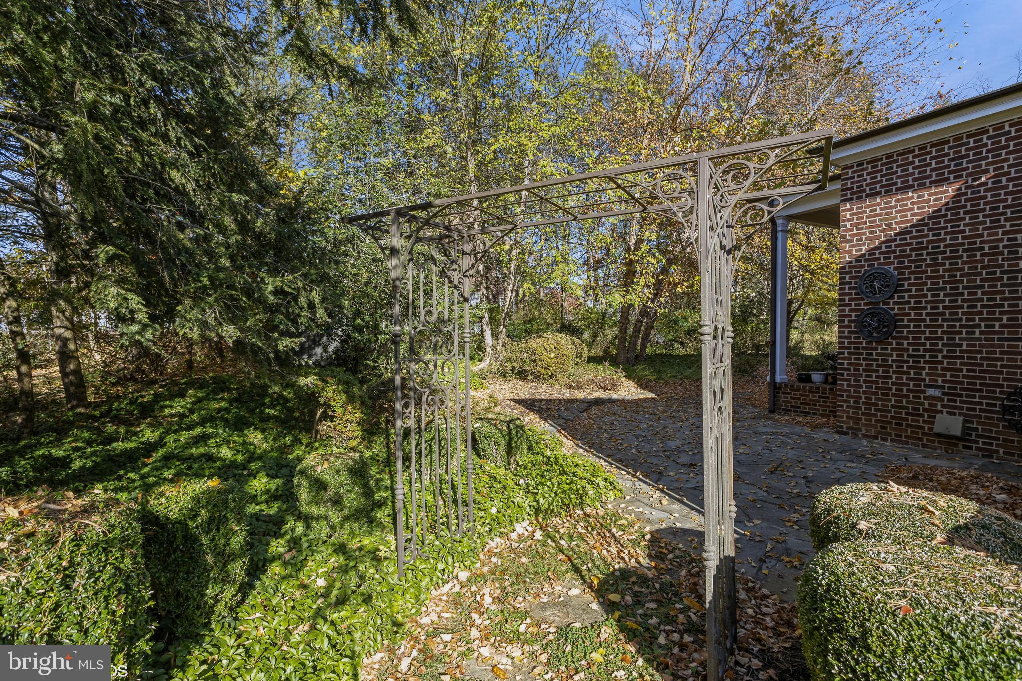 FALLSTAFF - Residential