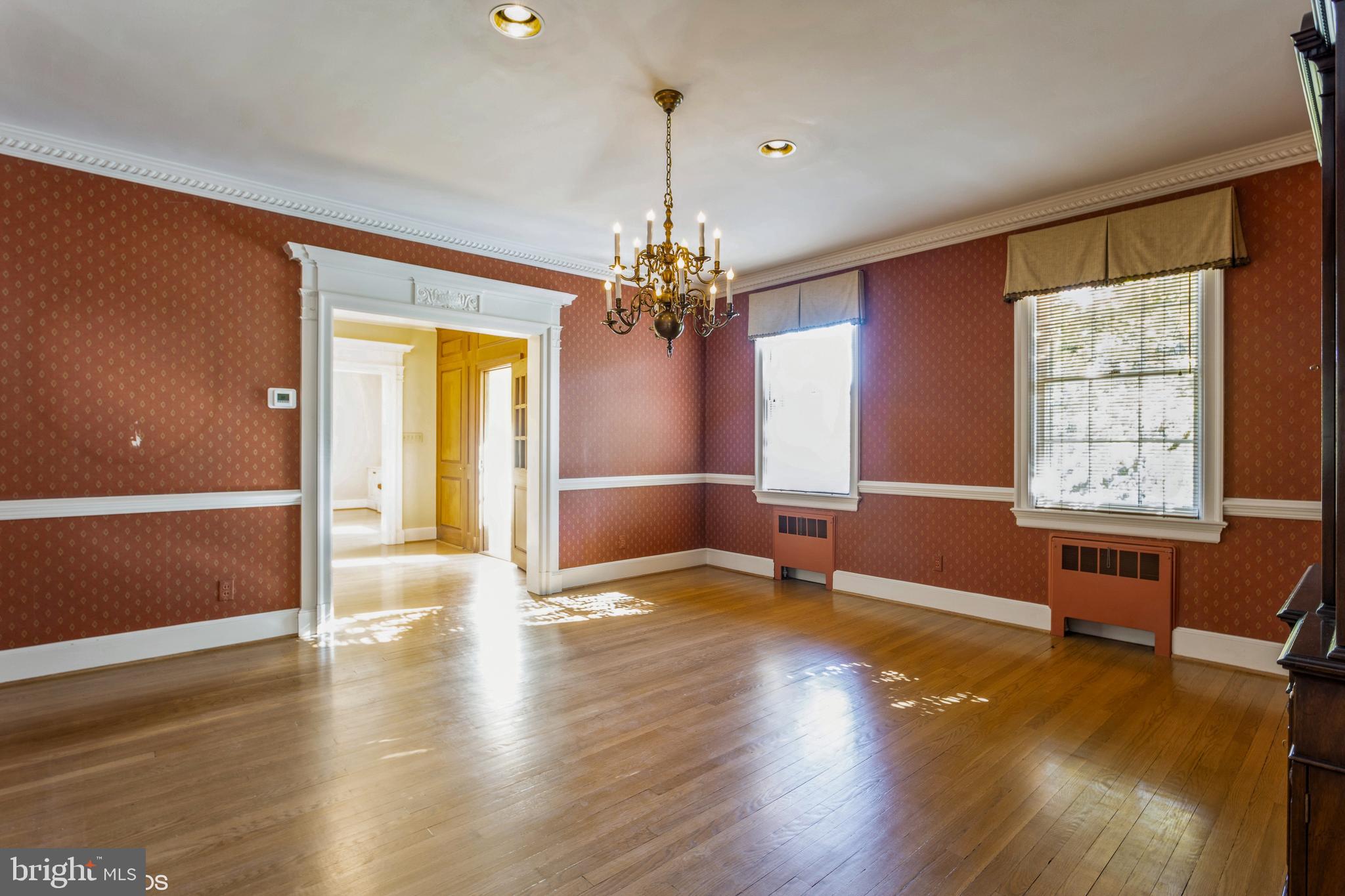 FALLSTAFF - Residential