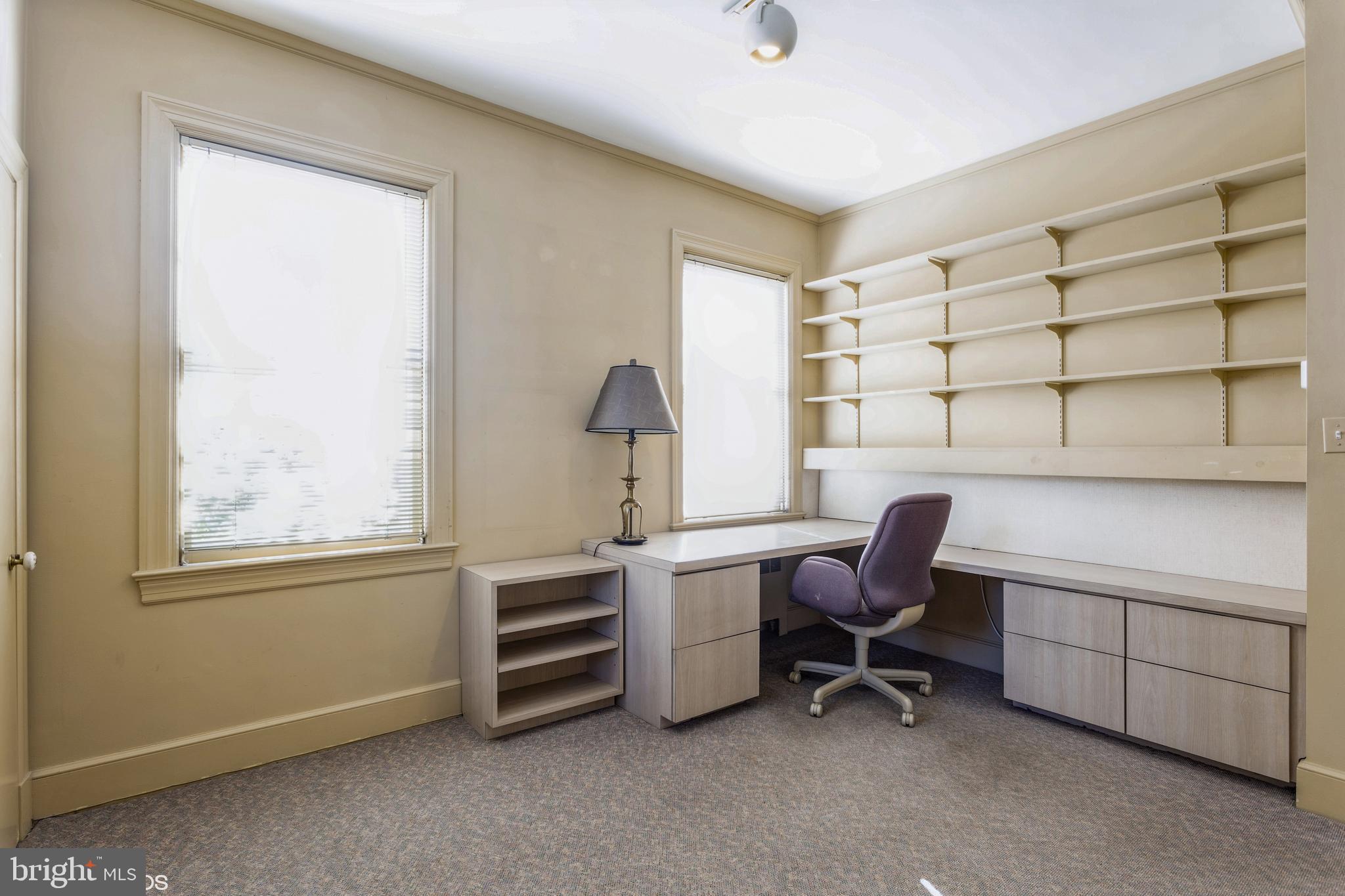 FALLSTAFF - Residential