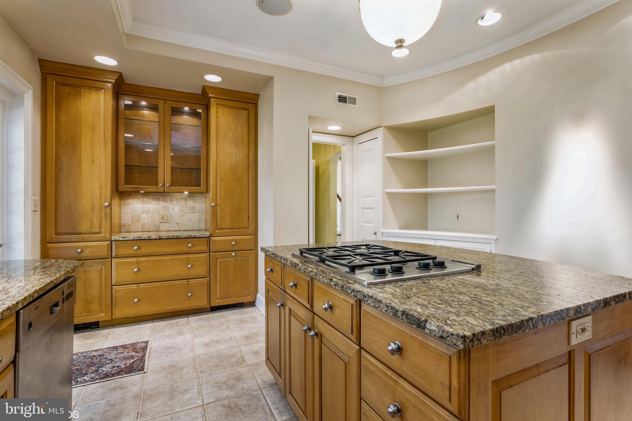 FALLSTAFF - Residential