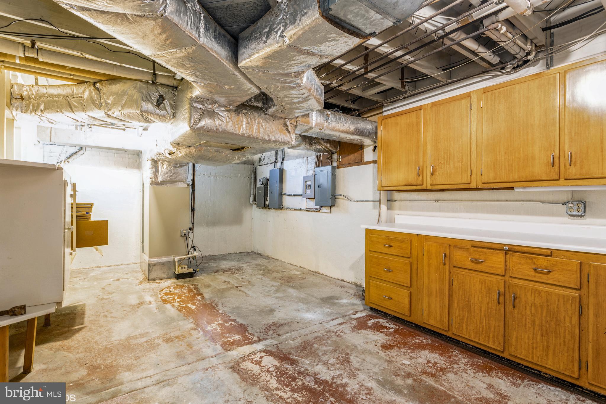 FALLSTAFF - Residential