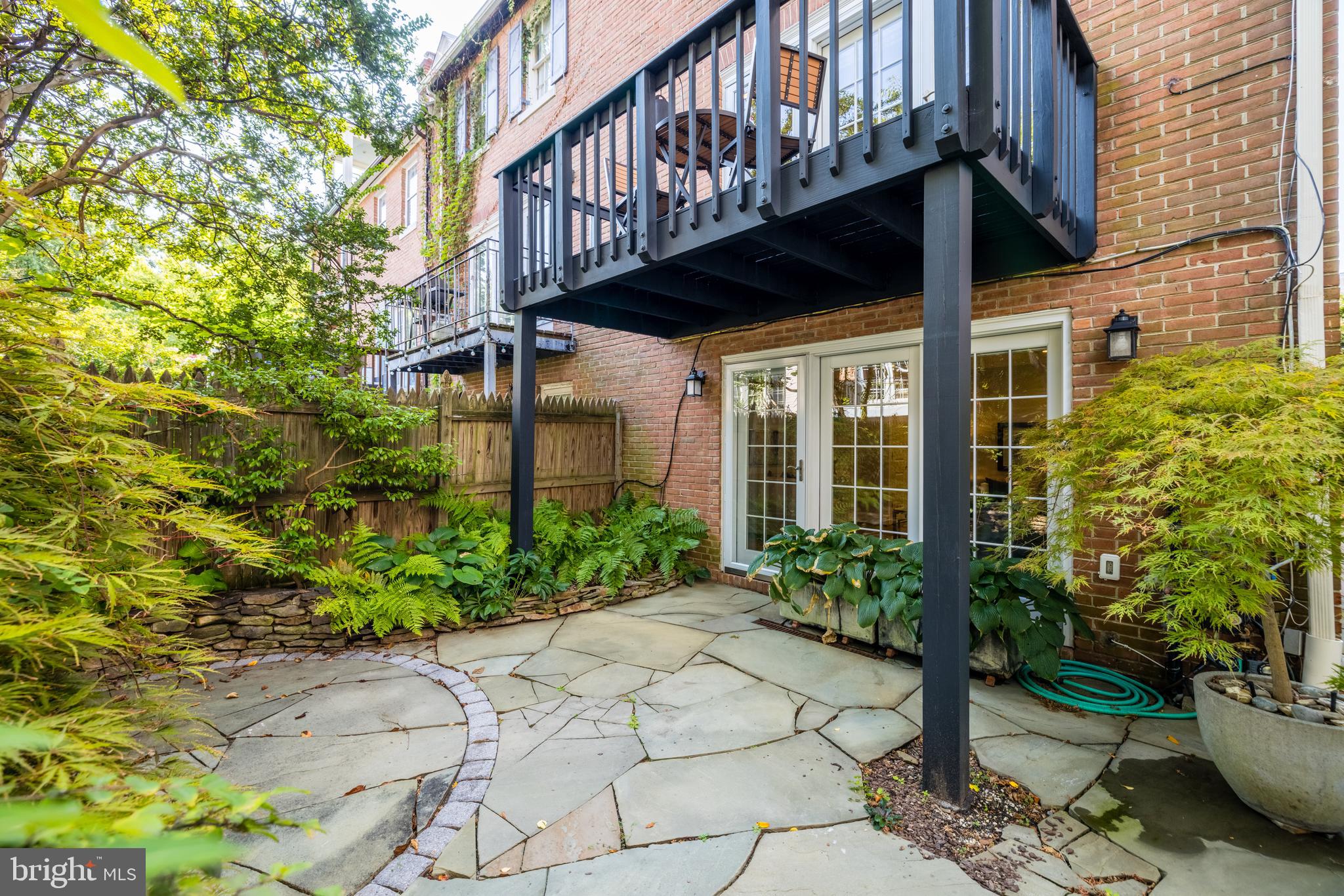 POMMANDER WALK - Residential