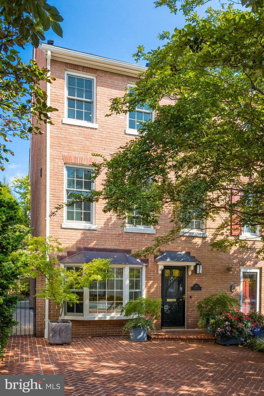 Don't miss this marvelous renovated end townhouse in the Southeast quadrant with off street parking for 3 cars!   Every inch of space has been redone from the staircase to the floors, to the gourmet kitchen with Wolf range plus all 3.5 bathrooms!   A south facing bay window in the first floor office is a delightful place to work and read.  A full bath on that first floor with radiant floor heating and Groehe fixtures allows for an extra guest area with a pull out sofa in the inviting family room.  Built-in bookshelves, a wood burning fireplace, plus a wall of glass overlooks the deep patio featuring mature plantings  and all combine to create a special family room.  All recessed lights are LED throughout.  The main level offers an open floor plan, a wide living room with gas fireplace, a black granite hearth and surround plus built-ins flanking each side.  Glass doors open to the deck which offers a natural gas line for a grill.    Conrad silk and linen blinds give privacy at the glass doors.  
The gourmet chef will love the Subzero refrig, Wolf range, Miele dishwasher and deep sink.  All soft close drawers, a pull out pantry, and handsome subway tile.  Upstairs you will find all new double hung windows and all new interior doors.  The primary suite is spacious with a wall of closets and renovated bath with double vanities.  The guest bath has been totally renovated in black and white tile, an oversized shower and handsome fixtures.   This is a jewel of a house in a prized location!