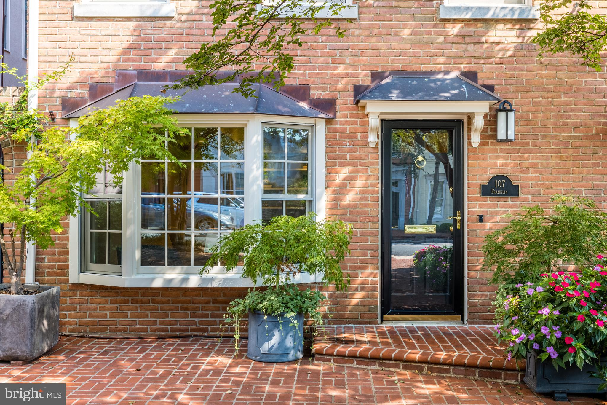 POMMANDER WALK - Residential