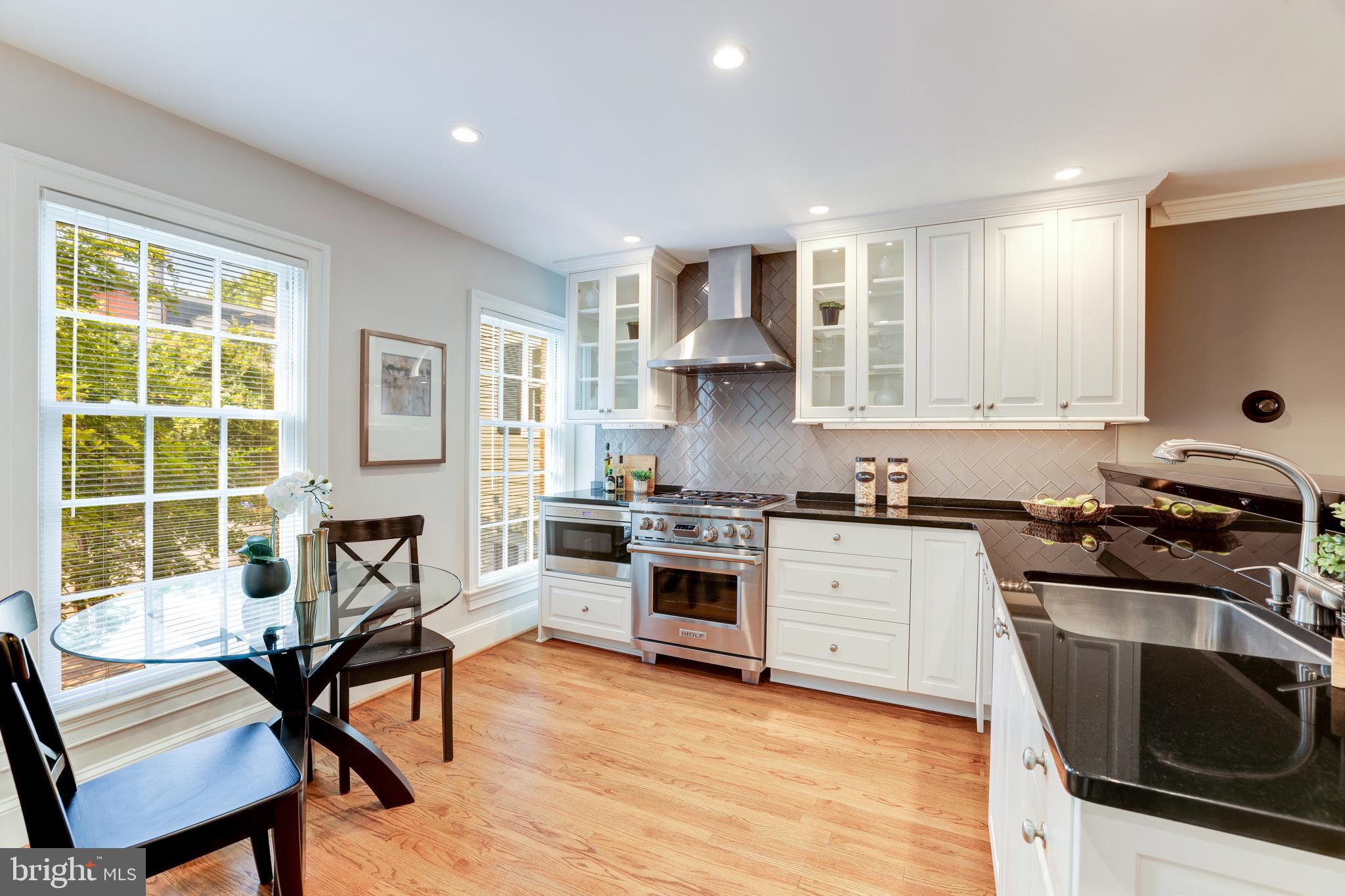 POMMANDER WALK - Residential