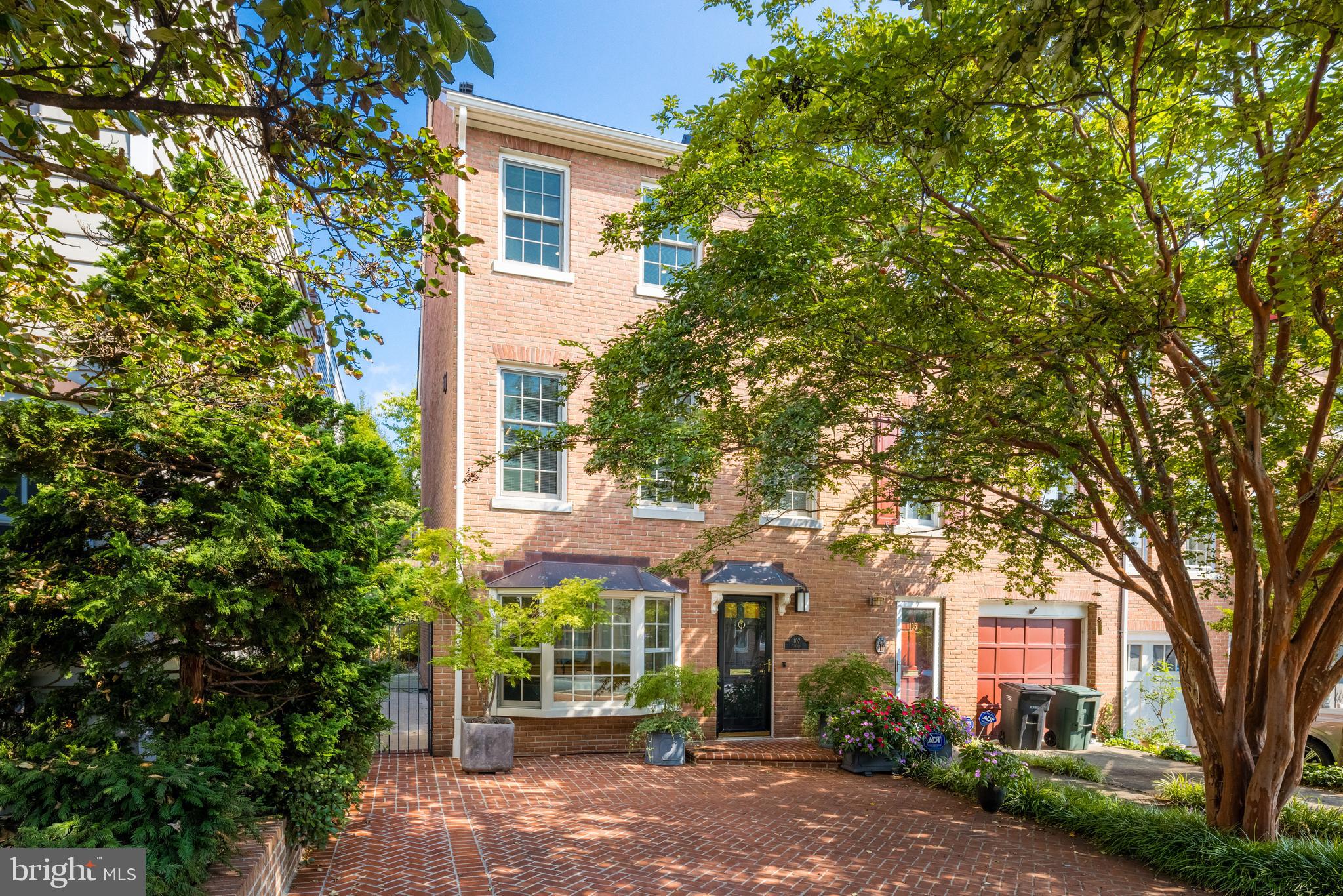 POMMANDER WALK - Residential