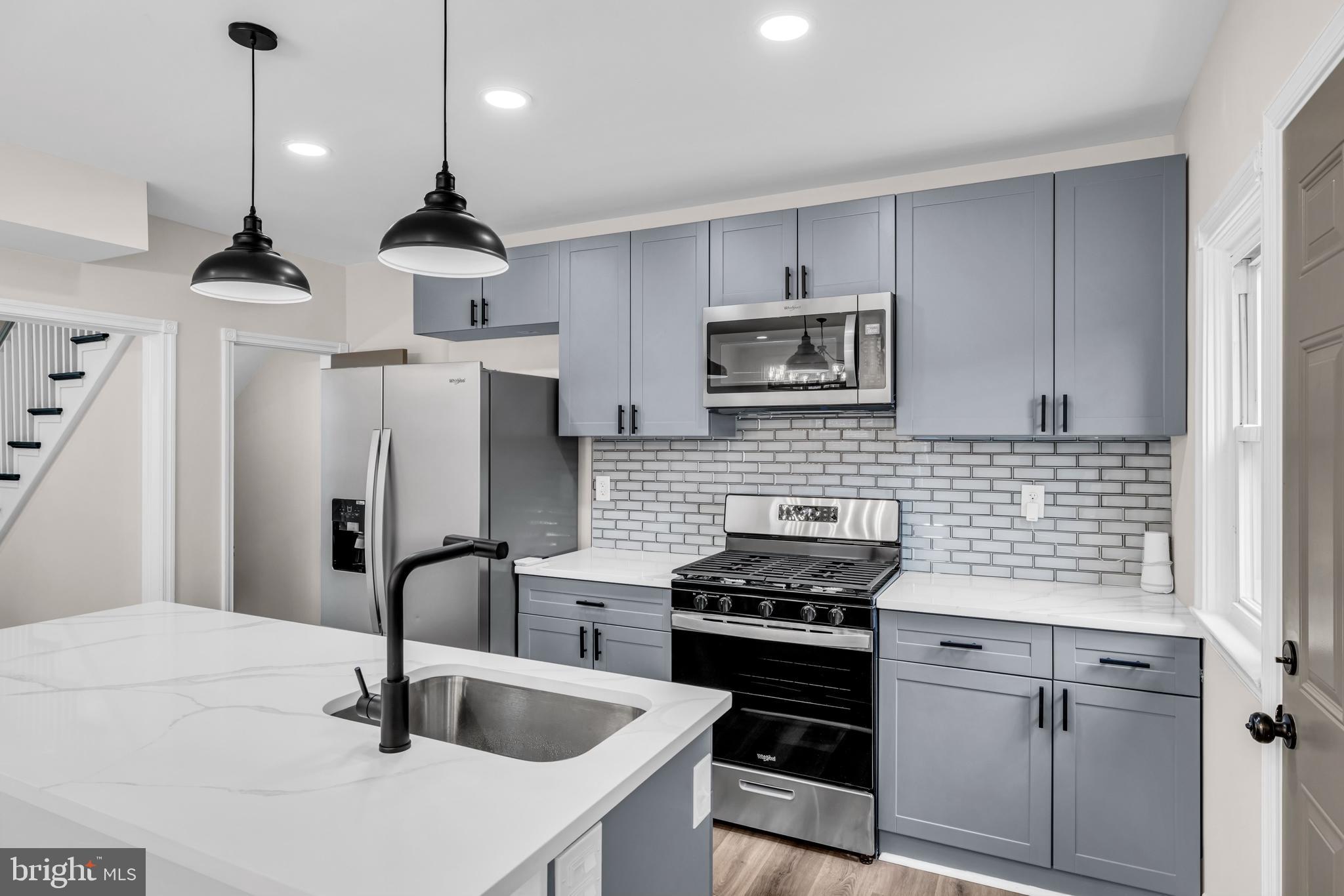 NORTHWOOD - Residential