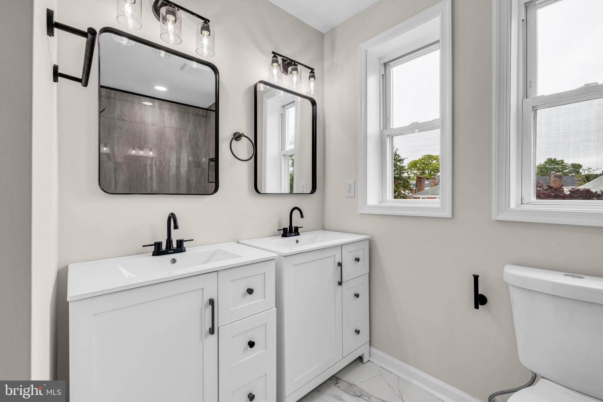 NORTHWOOD - Residential