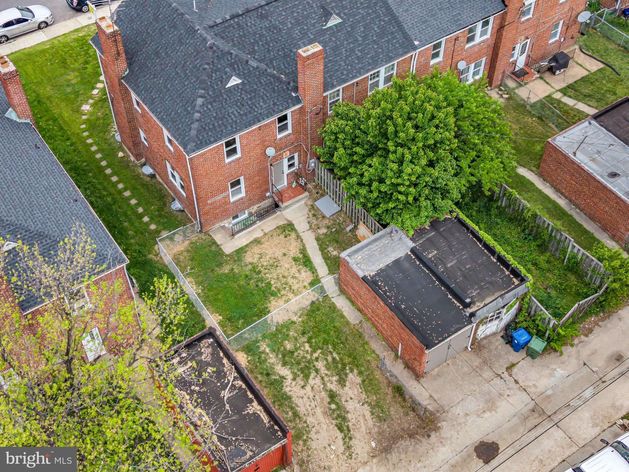 NORTHWOOD - Residential