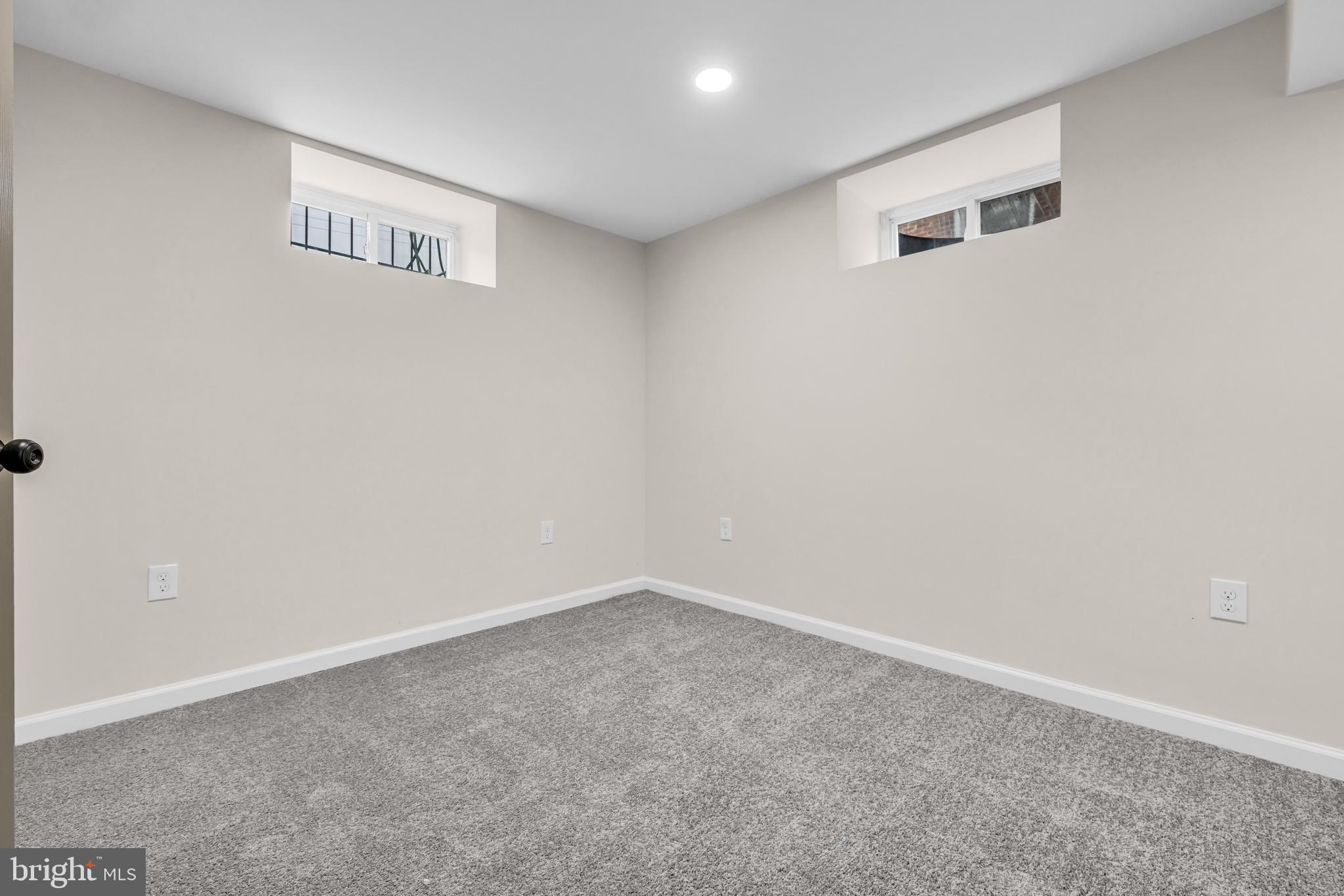 NORTHWOOD - Residential