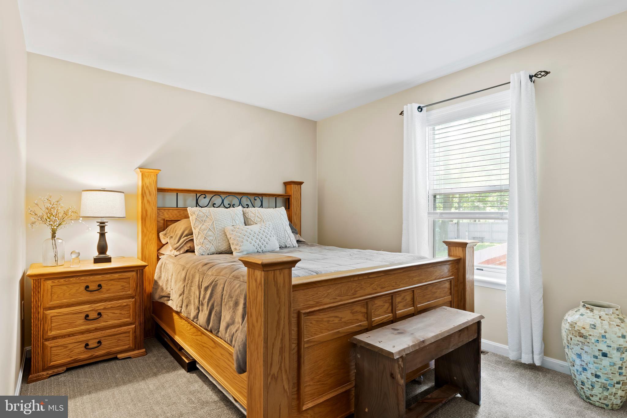 SUMMIT POINTE - Residential