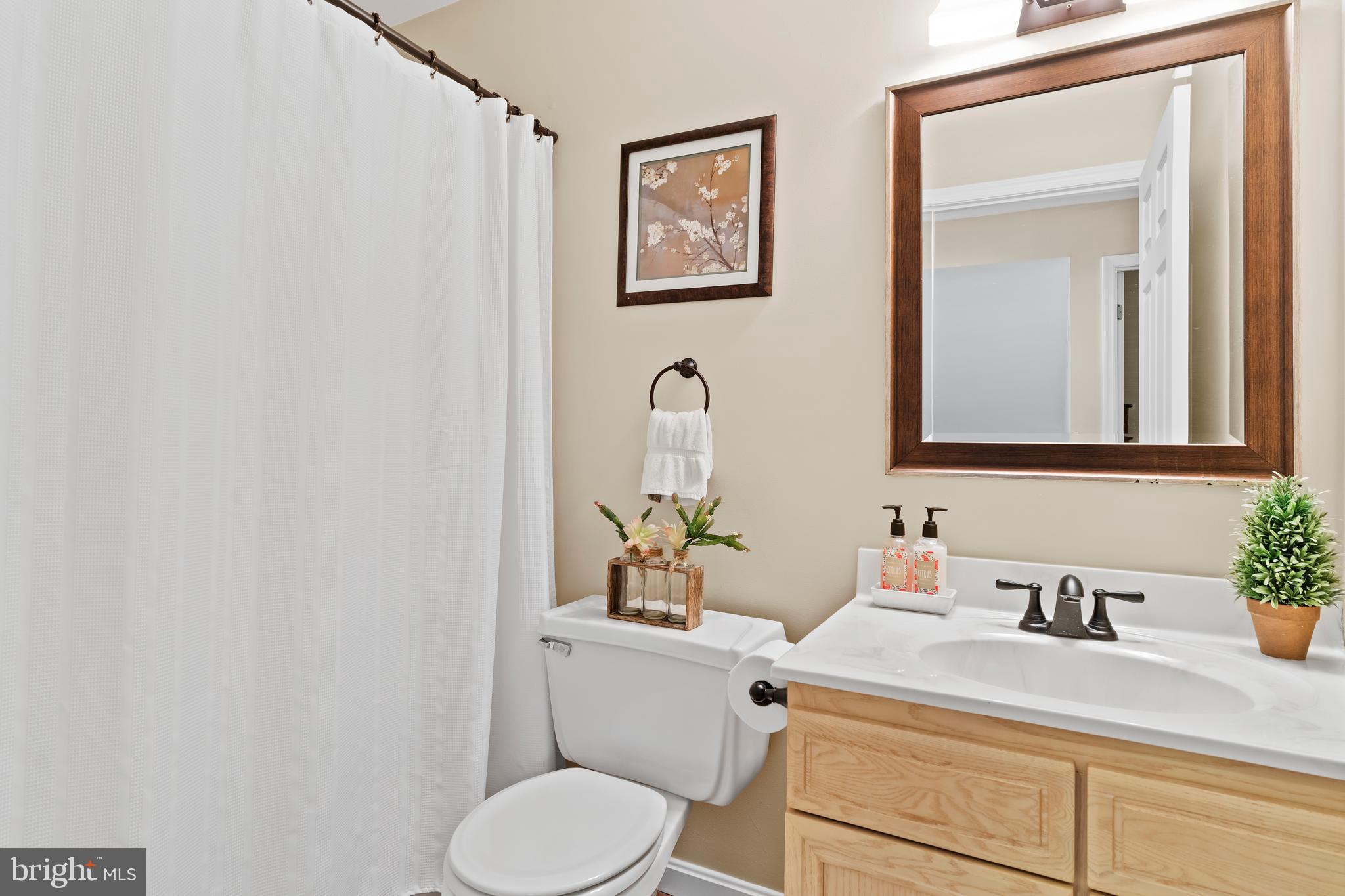 SUMMIT POINTE - Residential