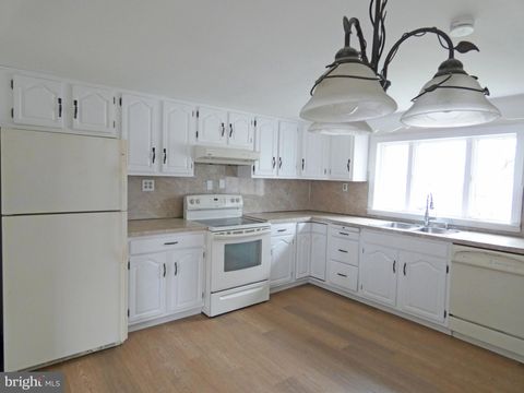 Tiny photo for 30 E Mill Street, PEDRICKTOWN, NJ 08067 (MLS # NJSA2018264)