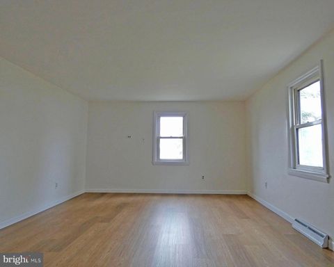 Tiny photo for 30 E Mill Street, PEDRICKTOWN, NJ 08067 (MLS # NJSA2018264)
