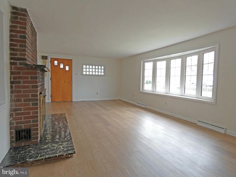 Tiny photo for 30 E Mill Street, PEDRICKTOWN, NJ 08067 (MLS # NJSA2018264)