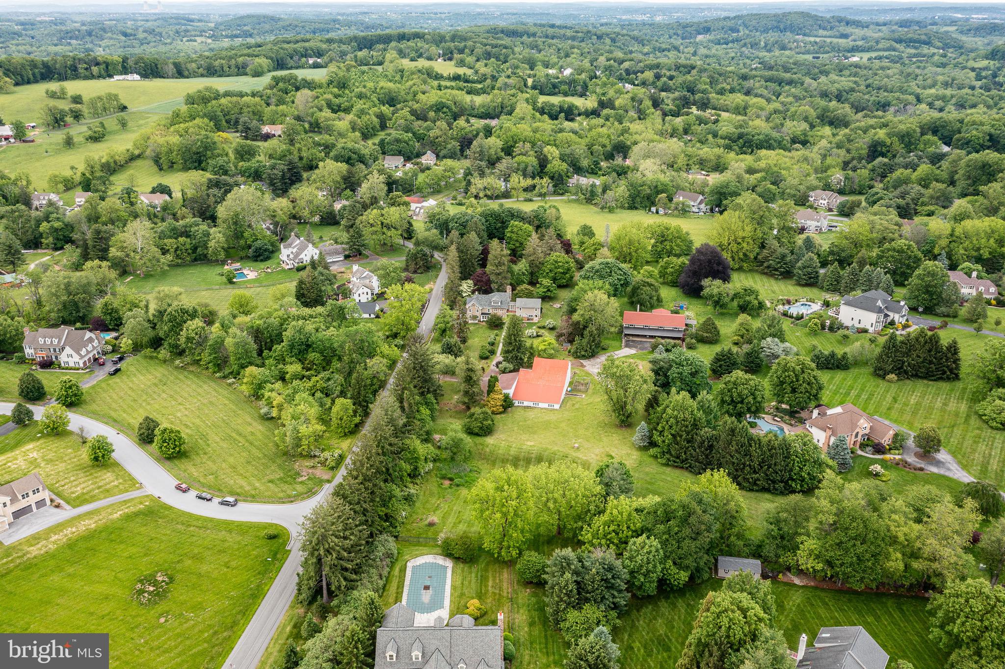 FIELDSTONE FARM - Residential