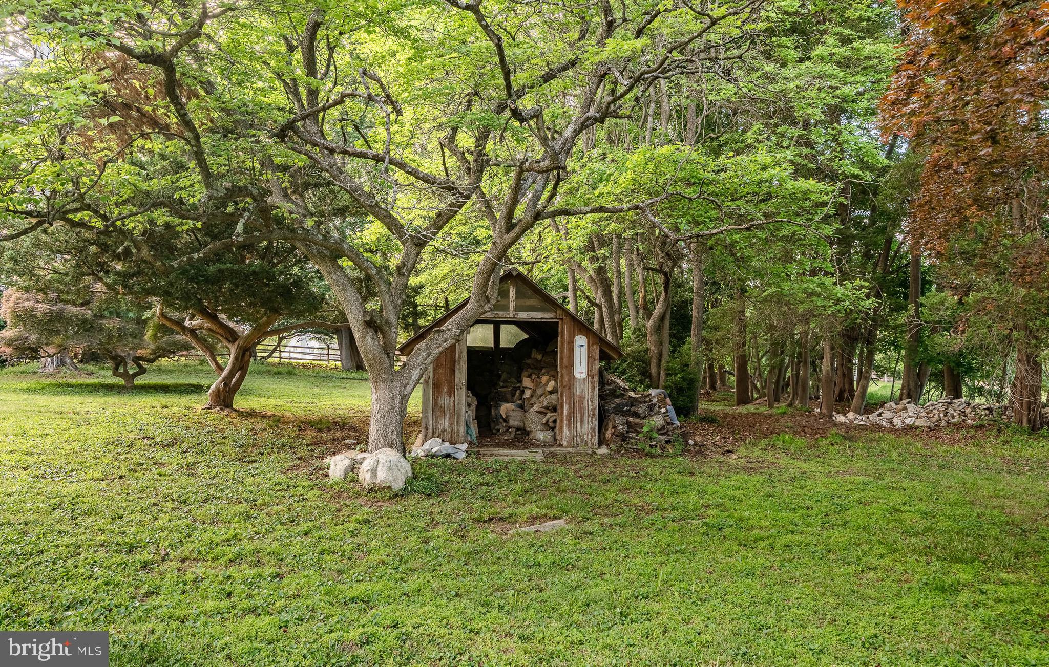 FIELDSTONE FARM - Residential