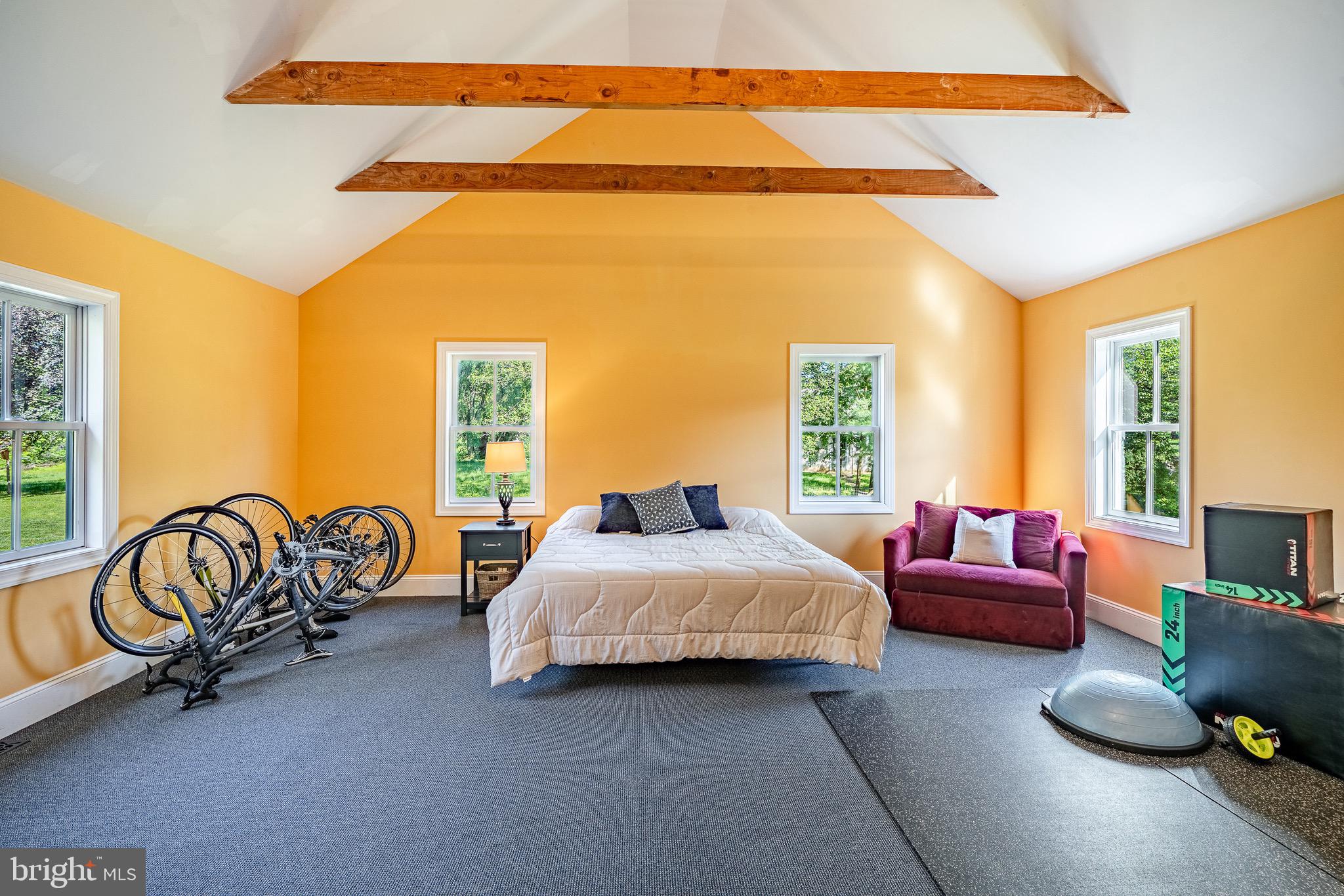 FIELDSTONE FARM - Residential