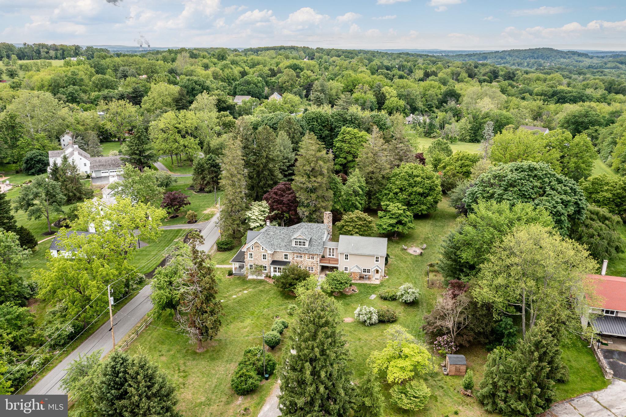 FIELDSTONE FARM - Residential